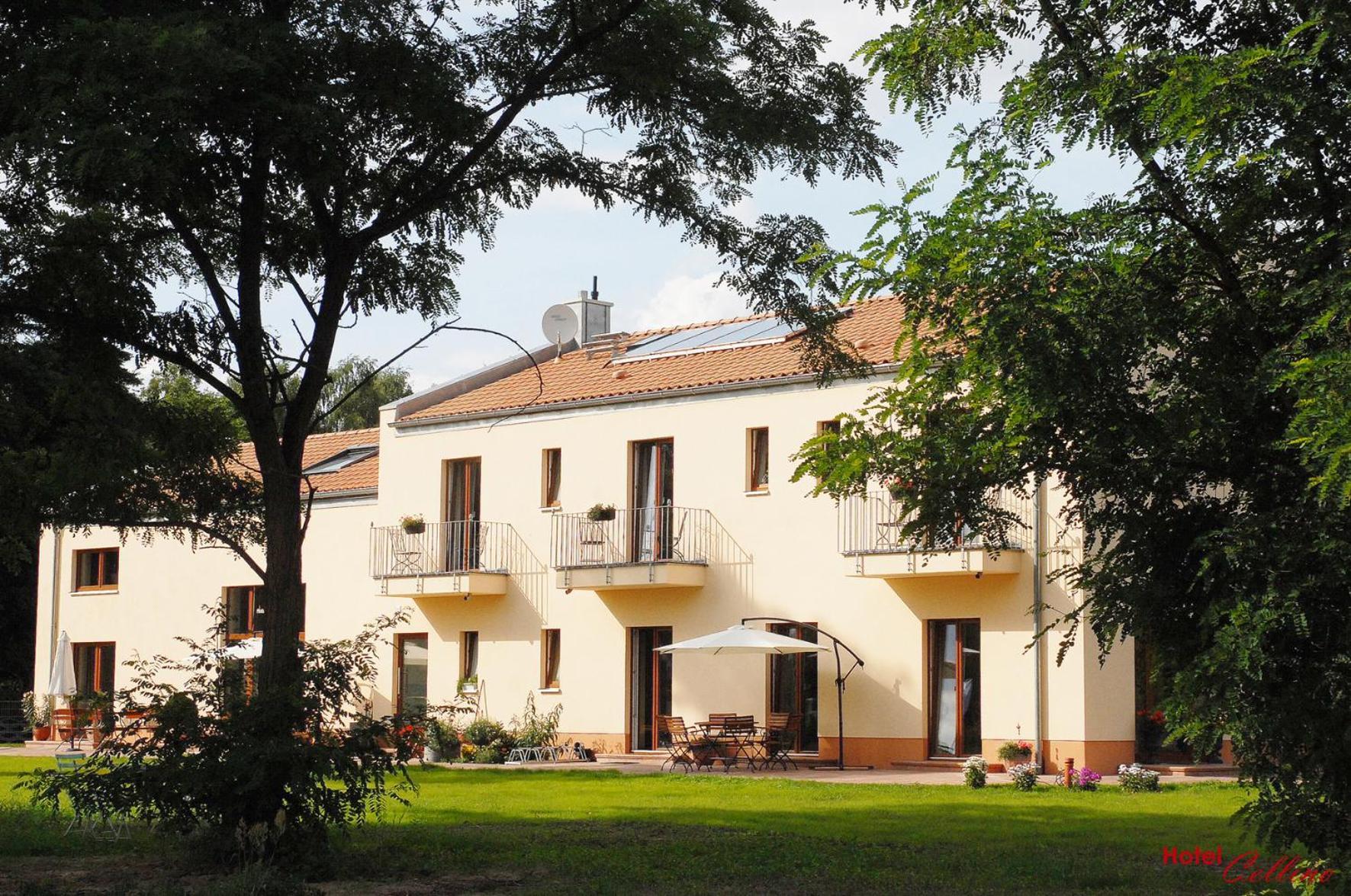 Cellino Hotel Prieros Luaran gambar